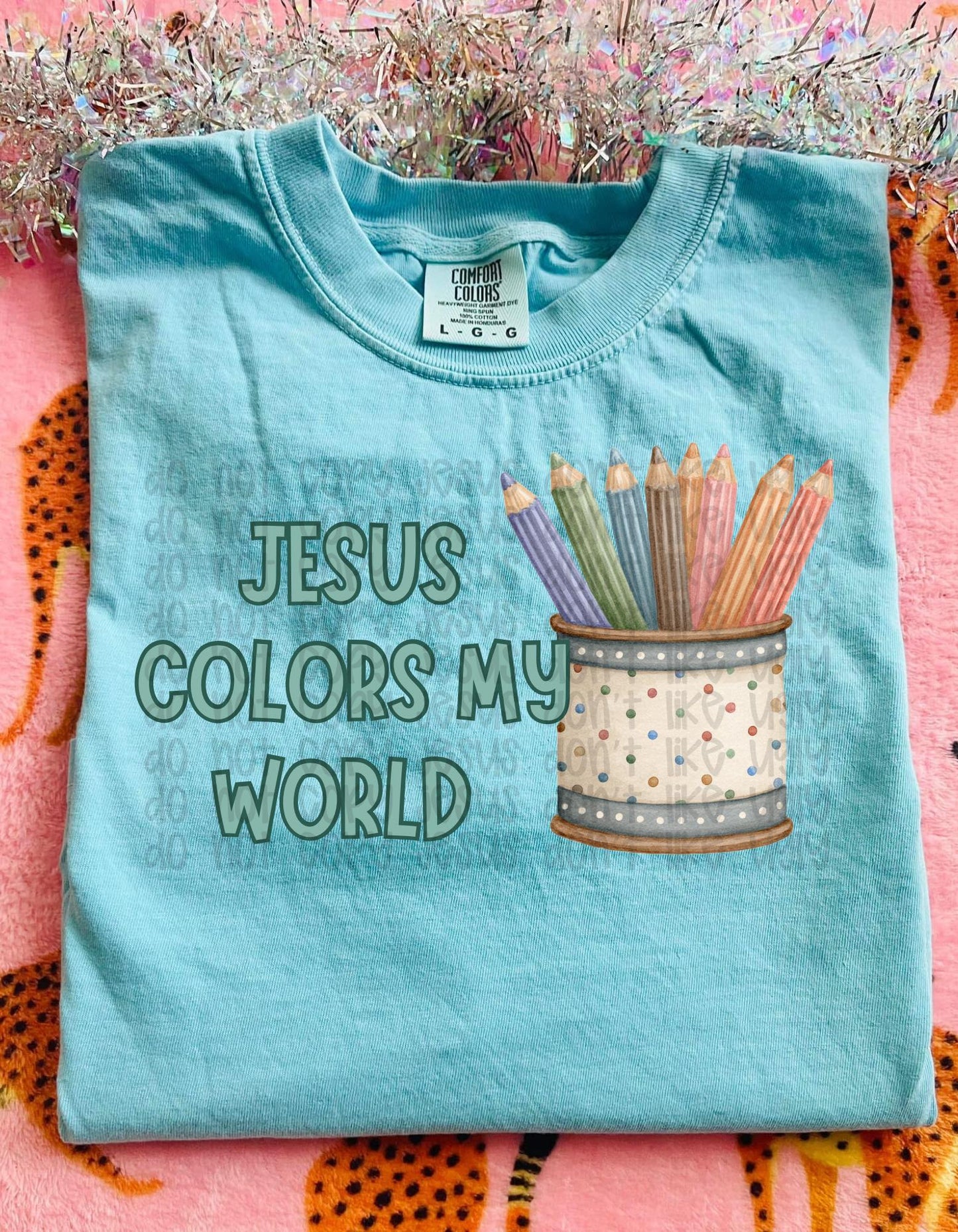Bright Minds Collab - 6 Designers - 40+ designs
